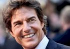Adegan Aksi Berbahaya Tom Cruise Menahan Napas di Bawah Air