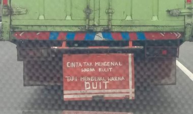 Butakah Cinta?
