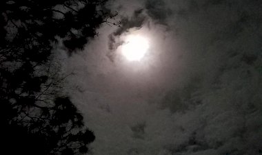 LANGIT DI BULAN OKTOBER