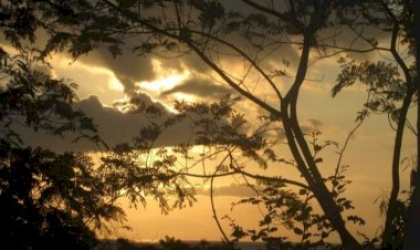 Aku Suka Senja