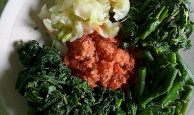 Sepiring Sayur Urap untuk Sarapan