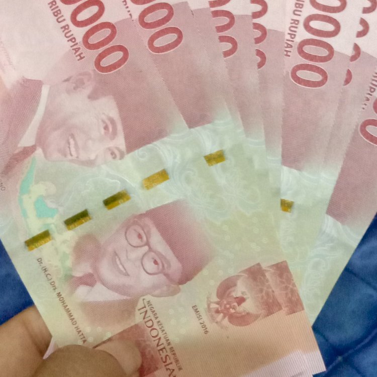 Uang: Energi yang Mengalir